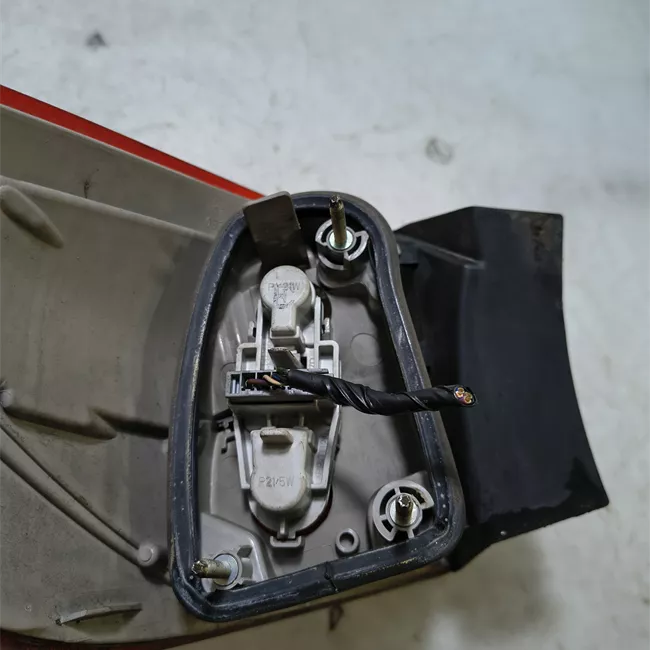 Fanale posteriore parte esterno destro