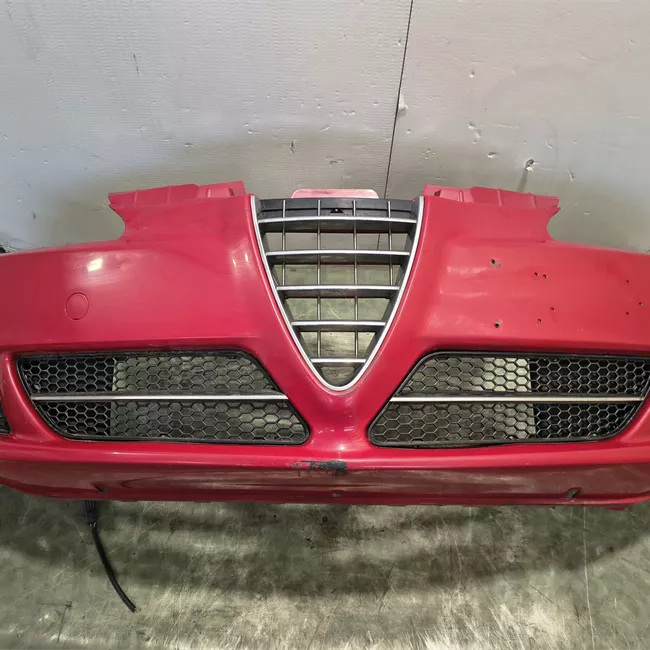 Paraurti anteriore con tergilavafari primer