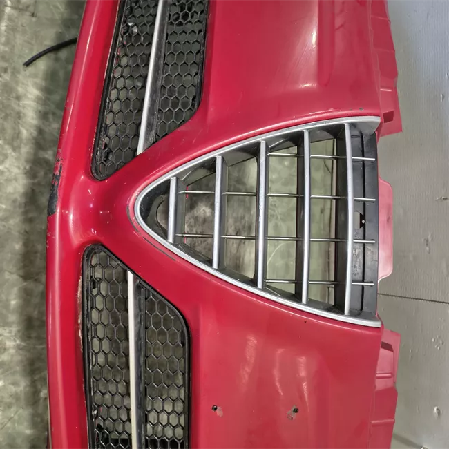 Paraurti anteriore con tergilavafari primer