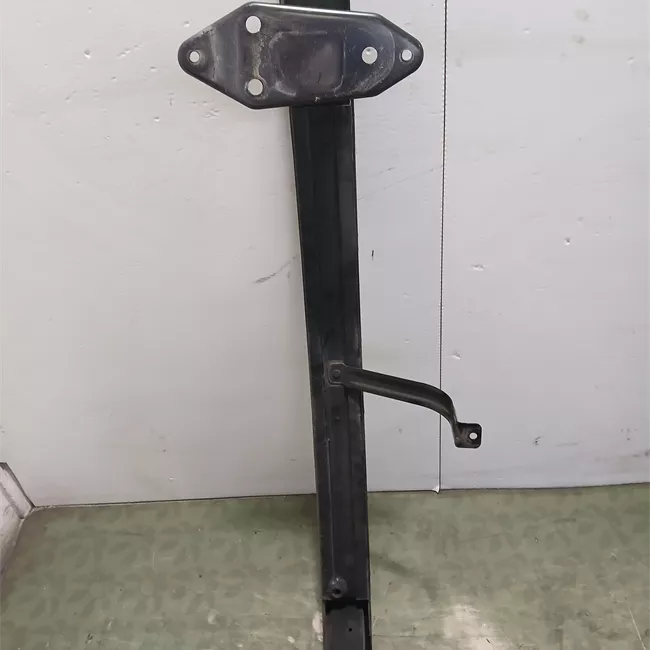 Traversa paraurti anteriore