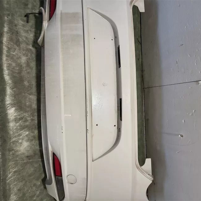 Paraurti posteriore primer