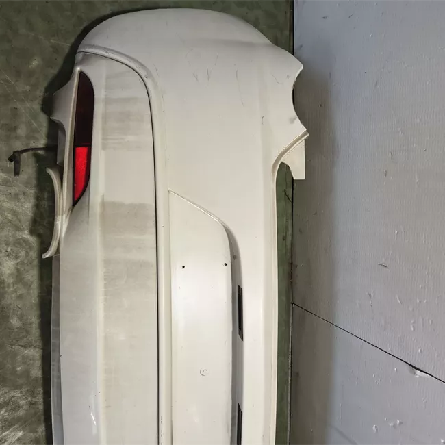 Paraurti posteriore primer