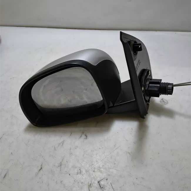 Retrovisore esterno sinistro