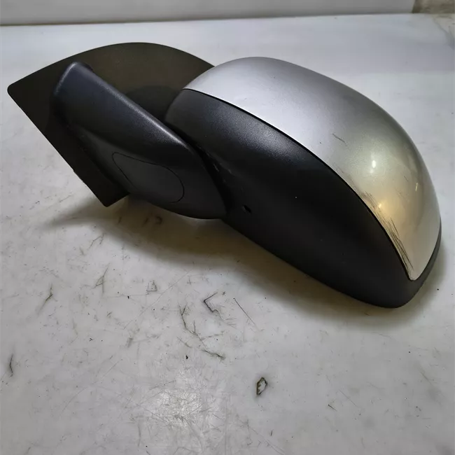 Retrovisore esterno sinistro