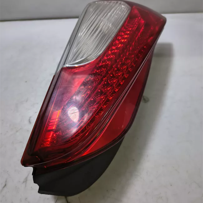 Fanale posteriore destro