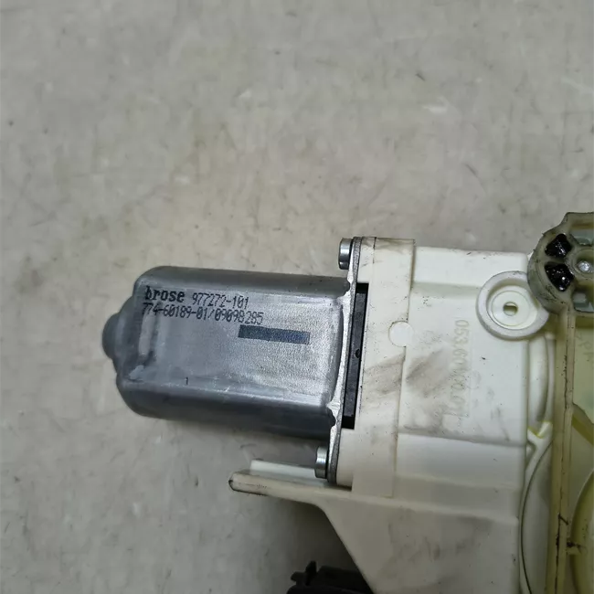 Alzacristallo elettrico porta anteriore destro