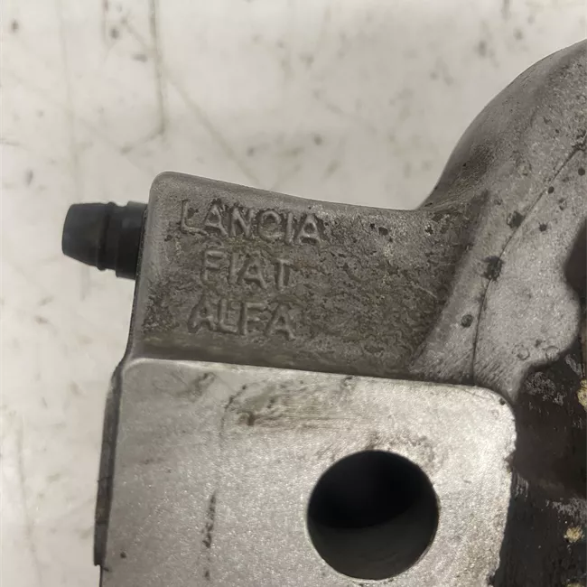 Pinza freno anteriore destra