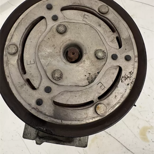 Compressore aria condizionata