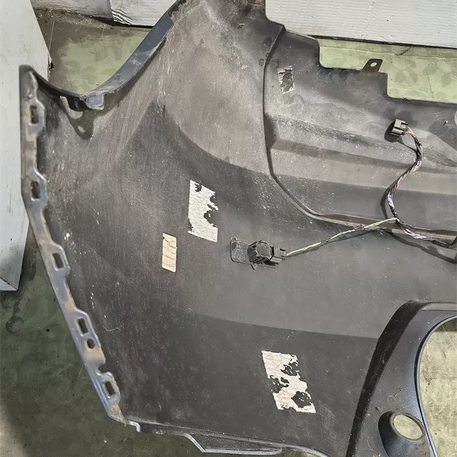 Paraurti posteriore sensori parcheggio grigio