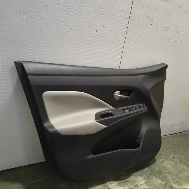 Pannello interno porta anteriore sinistro grigio