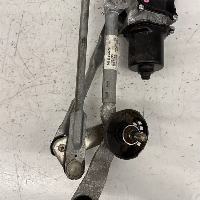 Meccanismo tergiparabrezza con motorino