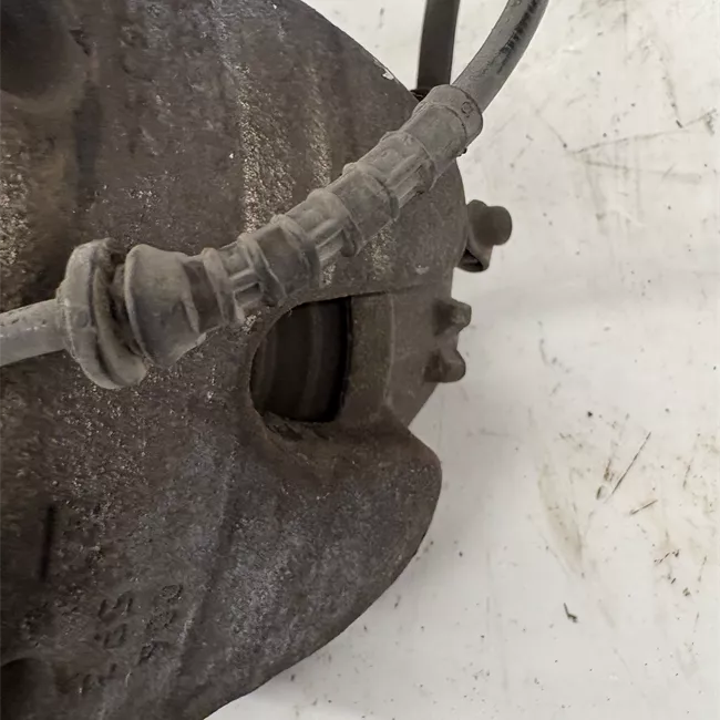 Montante sospensione anteriore destro