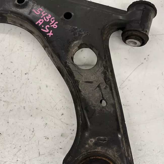 Braccio oscillante sospensione anteriore sinistro