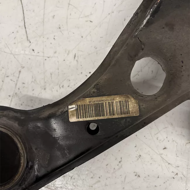 Braccio oscillante sospensione anteriore destro