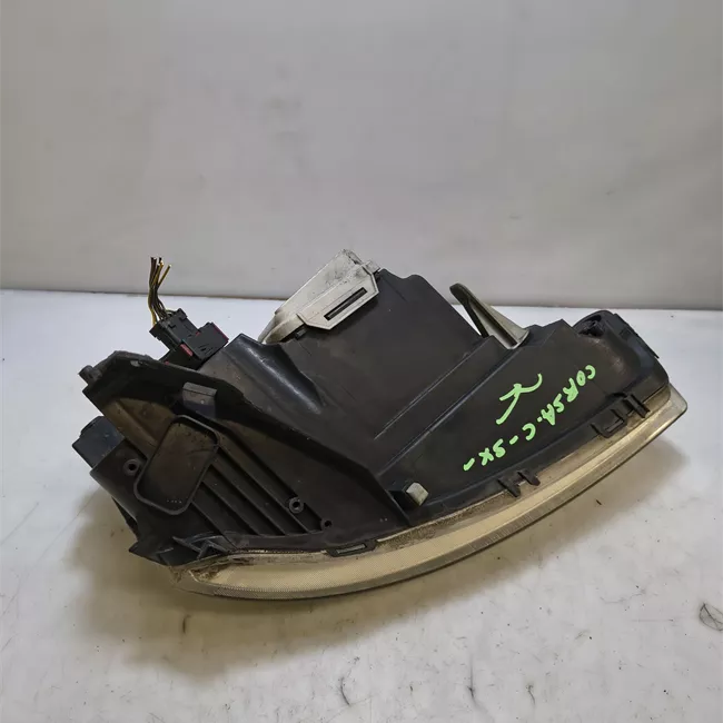 Proiettore sinistro t. 64000001>