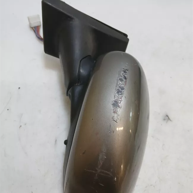 Retrovisore esterno sinistro Elettrico