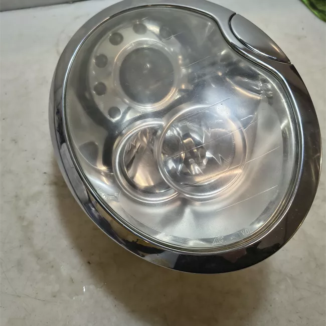 Proiettore destro Xeno