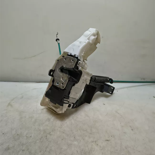 Serratura porta anteriore sinistra