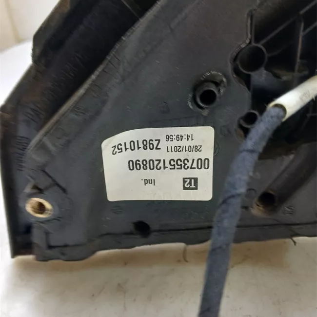 Retrovisore esterno regolazione elettrica destro