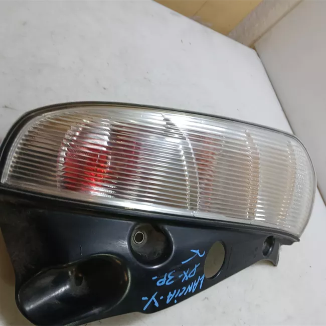 Fanale posteriore destro