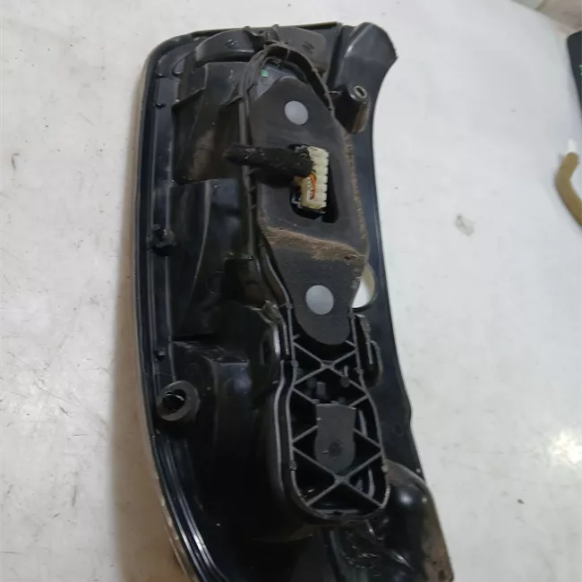 Fanale posteriore sinistro