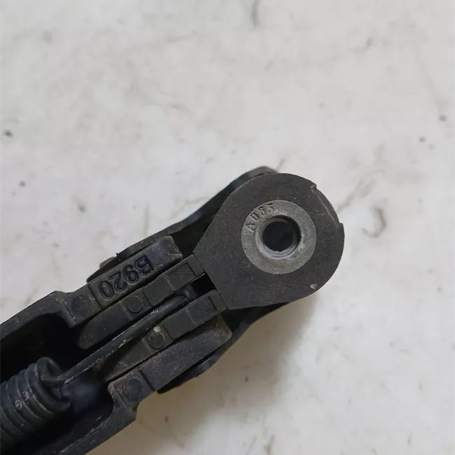 Braccio con spazzola tergilunotto