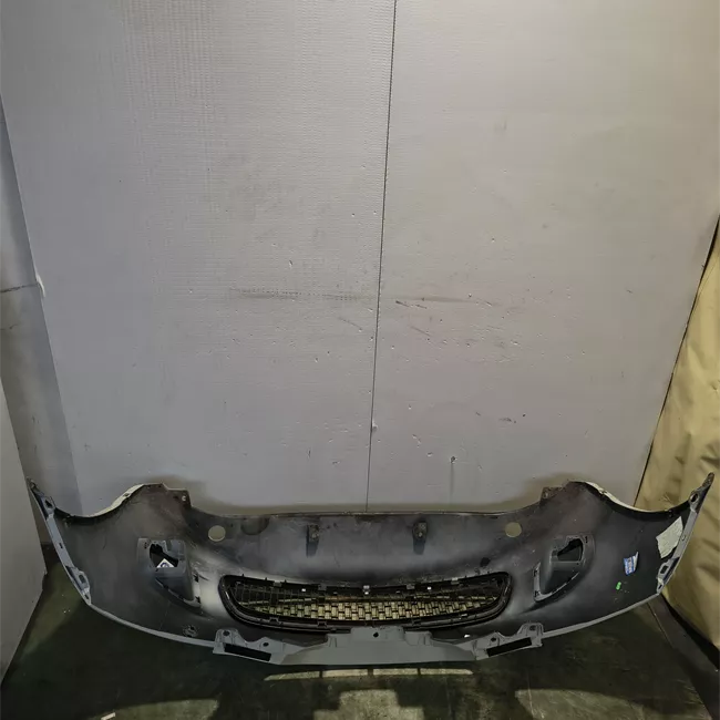 Paraurti anteriore