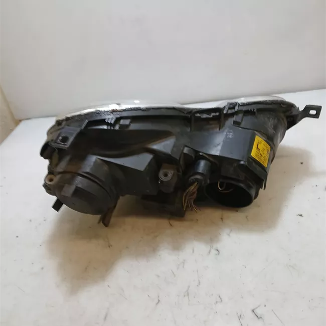 Proiettore sinistro AL