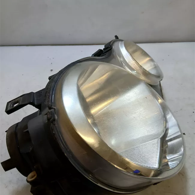 Proiettore destro AL