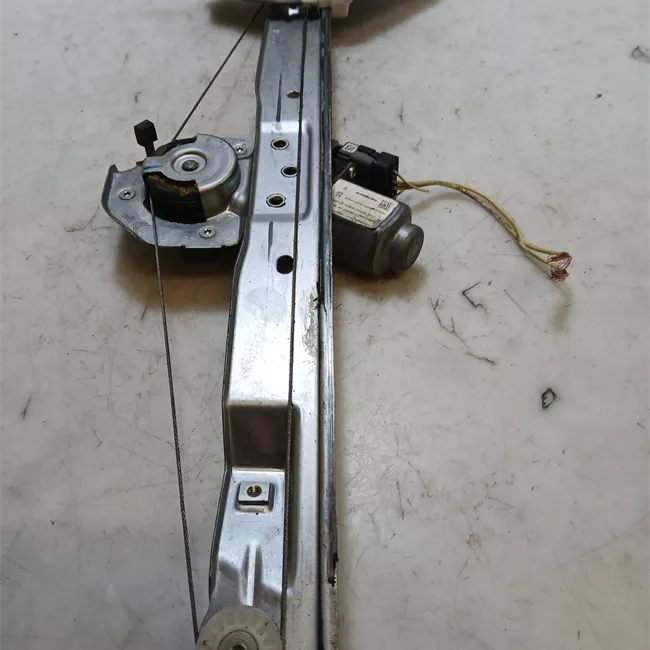 Alzacristallo elettrico porta anteriore sinistro con motorino