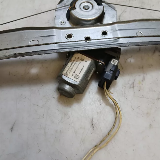 Alzacristallo elettrico porta anteriore sinistro con motorino