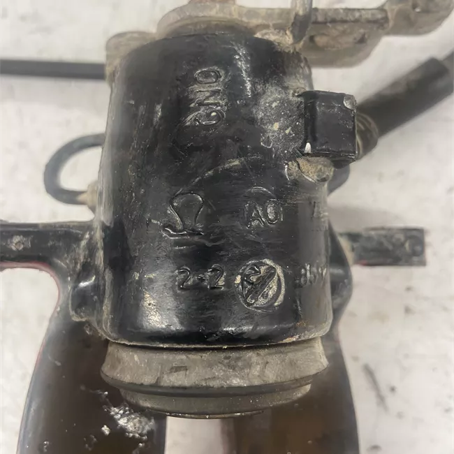 Pinza freno posteriore destra autoventilante nero