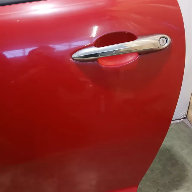 Porta anteriore sinistra