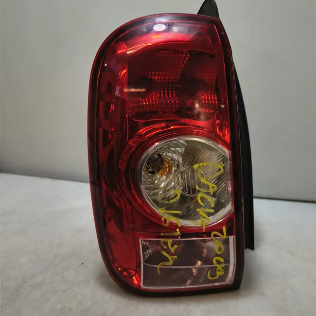 Fanale posteriore sinistro