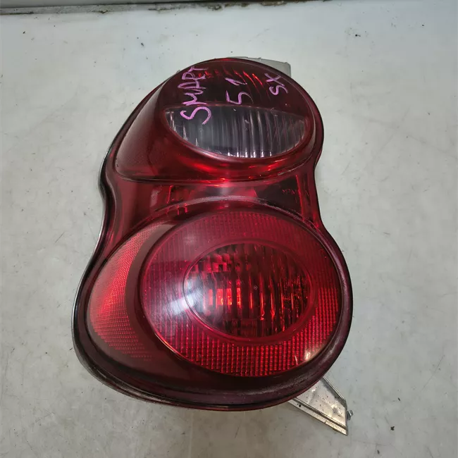 Fanale posteriore sinistro