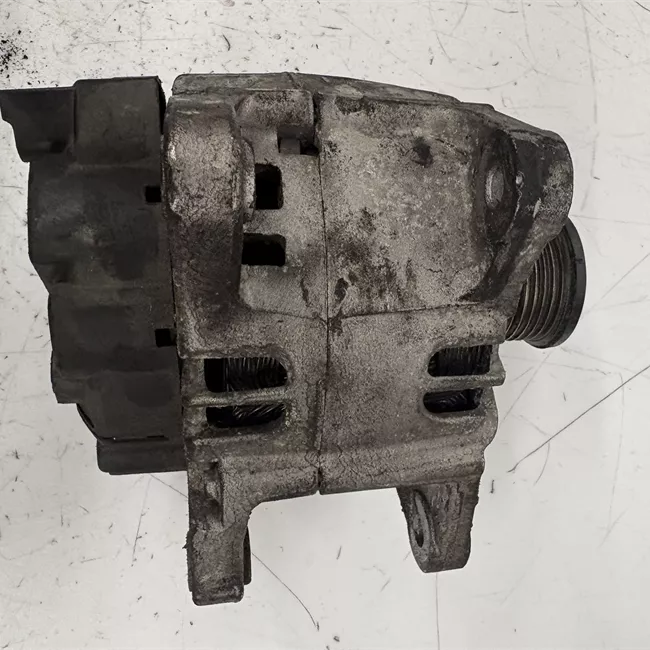 Alternatore punz. = fg15t030