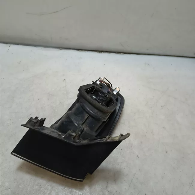 Fanale posteriore parte esterno destro