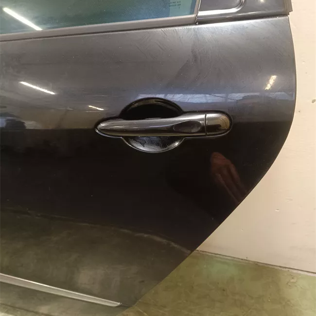 Porta posteriore sinistra