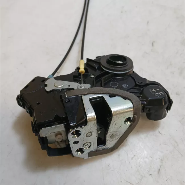 Serratura porta anteriore destra