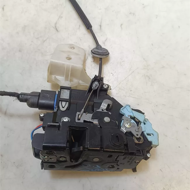 Serratura porta posteriore destra