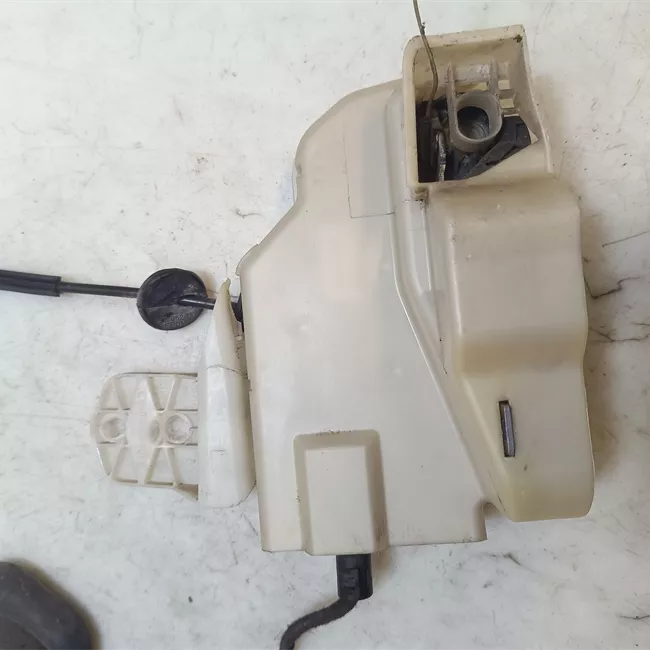 Serratura porta anteriore sinistra