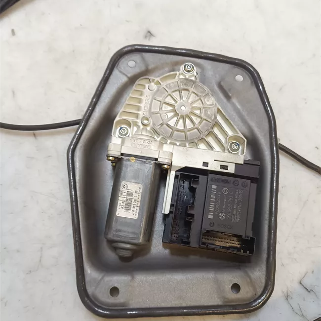 Alzacristallo elettrico porta anteriore sinistro