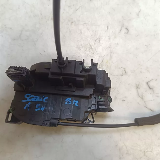 Serratura porta anteriore sinistra