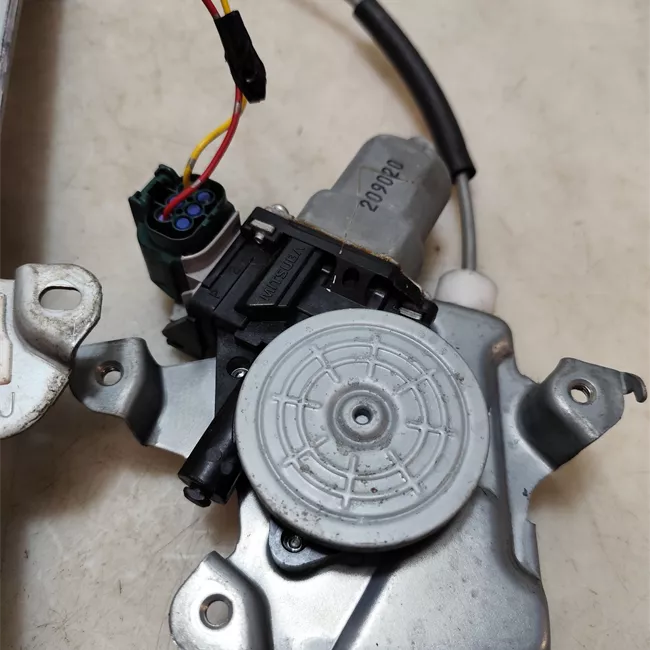 Alzacristallo elettrico porta anteriore destro