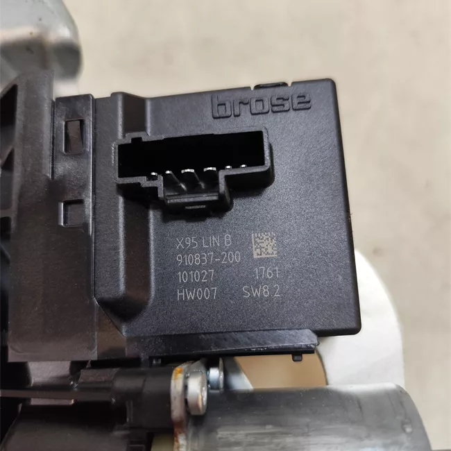 Alzacristallo elettrico porta posteriore sinistro