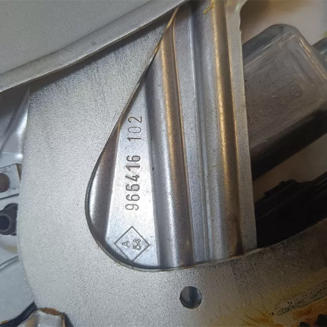 Alzacristallo elettrico porta anteriore sinistro