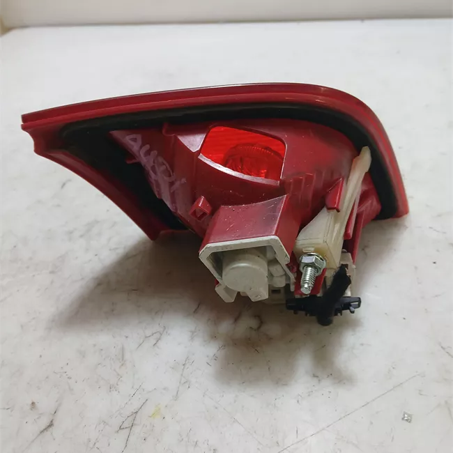 Fanale posteriore parte interno destro