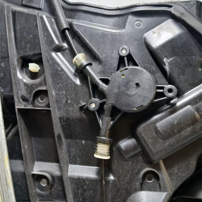 Alzacristallo elettrico porta anteriore destro