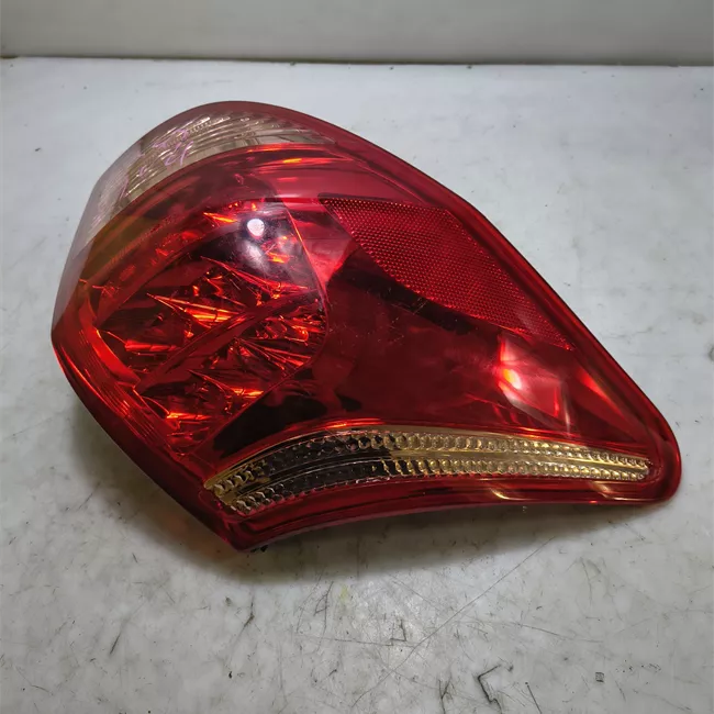 Fanale posteriore sinistro