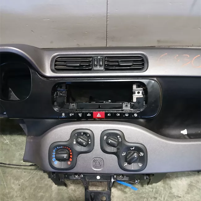 Cruscotto senza predisposizione PDA 2